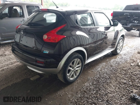 2014 Nissan Juke S with VIN JN8AF5MV3ET363389, listed as a IAAI auction lot 42125413 with 65,525 mi miles. Bid and sale history available at carsss.com. Image 4.