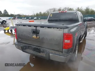 2009 Chevrolet Silverado 1500 LT with VIN 1GCEK29079Z253811, listed as a IAAI auction lot 41670484 with 0 mi miles. Bid and sale history available at carsss.com. Image 4.