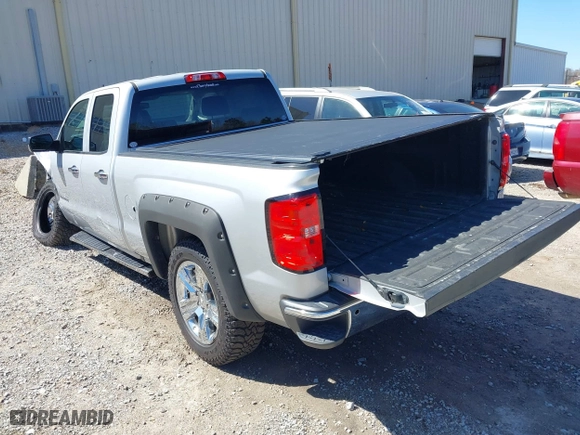 2018 Chevrolet Silverado 1500 Custom with VIN 1GCRCPEC3JZ117322, listed as a IAAI auction lot 41719888 with 173,623 mi miles. Bid and sale history available at carsss.com. Image 3.