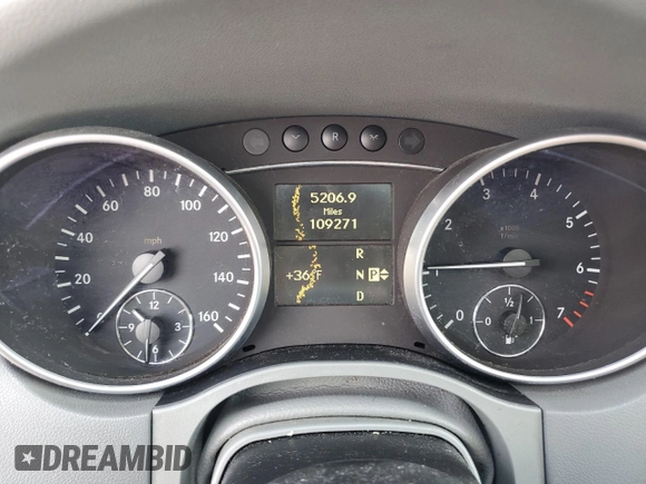 2009 Mercedes-Benz M 350 z VIN 4JGBB86E99A480725, wystawiony jako Copart lot #49236245 z przebiegiem 109 271 mil mil oraz Szkoda całkowita • Salvage title. Historia ofert i sprzedaży dostępna na DreamBid. Obrazek 9.