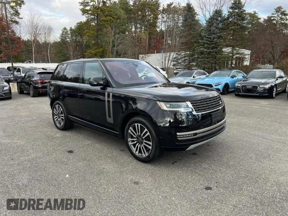 2023 Land Rover Range Rover SE z VIN SALKP9E70PA017747, wystawiony jako Copart lot #45363235 z przebiegiem 39 043 mil mil oraz Czysty tytuł • Clean title. Historia ofert i sprzedaży dostępna na DreamBid. Obrazek 1.