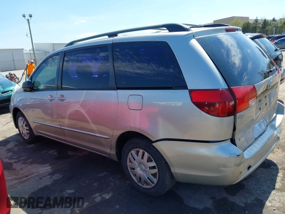 2005 Toyota Sienna CE with VIN 5TDZA23CX5S322655, listed as a IAAI auction lot 41884933 with 181,496 mi miles. Bid and sale history available at carsss.com. Image 14.