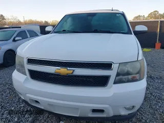 2012 Chevrolet Tahoe LT with VIN 1GNSCBE02CR101410, listed as a IAAI auction lot 41842749 with 176,903 mi miles and . Bid and sale history available at DreamBid. Image 12.