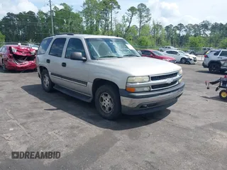 2006 Chevrolet Tahoe LS with VIN 1GNEC13V86R135510, listed as a IAAI auction lot 42123092 with 370,153 mi miles and . Bid and sale history available at DreamBid. Image 1.
