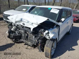 2018 Kia Soul + with VIN KNDJP3A53J7901187, listed as a IAAI auction lot 38949447 with 115,761 mi miles. Bid and sale history available at carsss.com. Image 6.