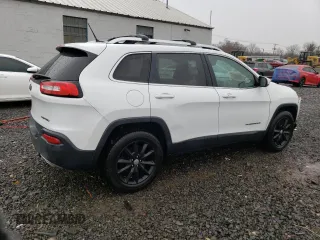 2015 Jeep Cherokee Limited with VIN 1C4PJMDS7FW651114, listed as a Copart auction lot 46925925 with 113,388 mi miles and Salvage Title. Bid and sale history available at carsss.com. Image 3.