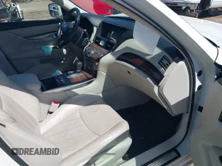 2011 Infiniti M with VIN JN1BY1AP8BM325061, listed as a IAAI auction lot 41765214 with 289,990 mi miles and . Bid and sale history available at DreamBid. Image 5.