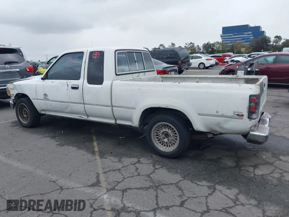 1992 Toyota Pickup DLX with VIN JT4RN93P9N5064411, listed as a IAAI auction lot 41787535 with 170,294 mi miles and . Bid and sale history available at DreamBid. Image 14.