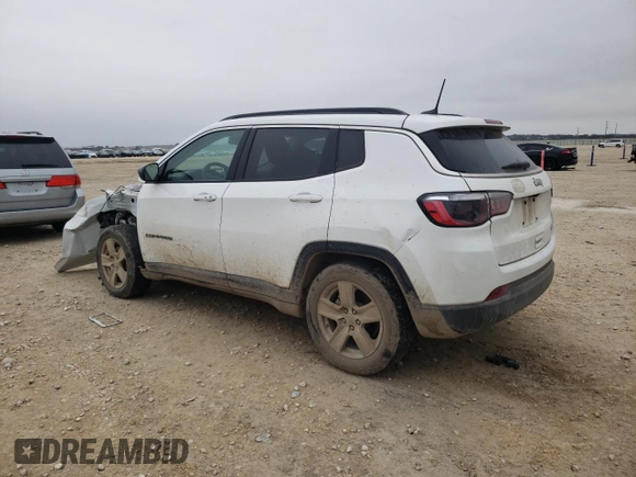 2022 Jeep Compass Latitude with VIN 3C4NJCBB3NT119450, listed as a Copart auction lot 45893475 with 18,004 mi miles and Salvage Title. Bid and sale history available at carsss.com. Image 2.