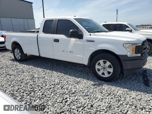 2018 Ford F-150 XL with VIN 1FTFX1C51JKC29165, listed as a Copart auction lot 53992755 with 160,047 mi miles and Clean Title. Bid and sale history available at carsss.com. Image 4.