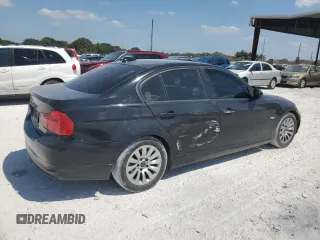 2009 BMW 3 Series 328i z VIN WBAPH73549E125586, wystawiony jako Copart lot #52594265 z przebiegiem 117 657 mil mil oraz Szkoda całkowita • Salvage title. Historia ofert i sprzedaży dostępna na DreamBid. Obrazek 3.