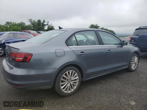 2016 Volkswagen Jetta SEL z VIN 3VWL07AJ6GM373710, wystawiony jako Copart lot #59258665 z przebiegiem 90 460 mil mil oraz Szkoda całkowita • Salvage title. Historia ofert i sprzedaży dostępna na DreamBid. Obrazek 3.