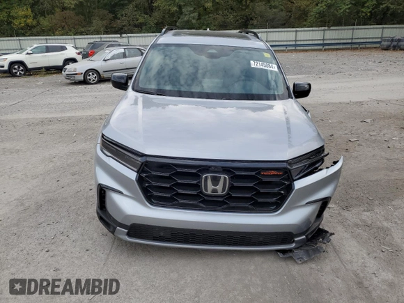 2025 Honda Pilot TrailSport with VIN 5FNYG1H67SB008498, listed as a Copart auction lot 72145884 with 798 mi miles and Salvage Title. Bid and sale history available at carsss.com. Image 5.