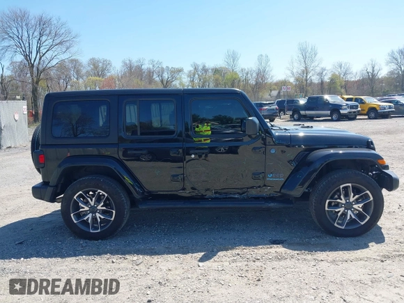 2024 Jeep Wrangler Sport S with VIN 1C4RJXN68RW161359, listed as a IAAI auction lot 41995243 with 19,640 mi miles and . Bid and sale history available at DreamBid. Image 13.