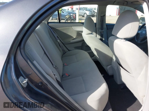 2010 Toyota Corolla z VIN 1NXBU4EE1AZ291154, wystawiony jako IAAI lot #42225867 z przebiegiem 132 425 mil mil oraz . Historia ofert i sprzedaży dostępna na DreamBid. Obrazek 8.