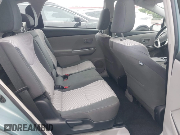 2015 Toyota Prius Two with VIN JTDZN3EU8FJ033529, listed as a IAAI auction lot 42235439 with 102,513 mi miles and . Bid and sale history available at DreamBid. Image 8.