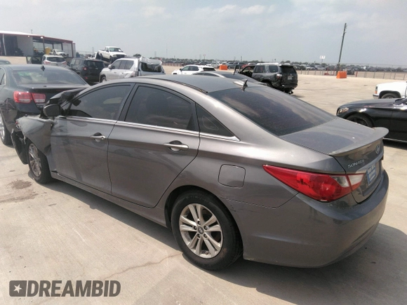 2012 Hyundai Sonata GLS PZEV with VIN 5NPEB4AC0CH377340, listed as a IAAI auction lot 36545311 with Not Provided miles. Bid and sale history available at carsss.com. Image 3.