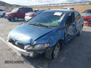 2006 Honda Civic LX z VIN 1HGFA16596L015444, wystawiony jako IAAI lot #41954653 z przebiegiem 317 779 mil mil oraz . Historia ofert i sprzedaży dostępna na DreamBid. Obrazek 2.