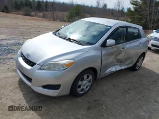 2010 Toyota Matrix with VIN 2T1KU4EE6AC275680, listed as a IAAI auction lot 41730056 with 139,669 mi miles. Bid and sale history available at carsss.com. Image 2.