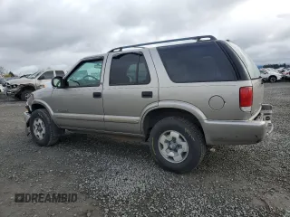 2003 Chevrolet Blazer LS z VIN 1GNDT13X23K120941, wystawiony jako Copart lot #47220845 z przebiegiem 100 245 mil mil oraz Szkoda całkowita • Salvage title. Historia ofert i sprzedaży dostępna na DreamBid. Obrazek 2.