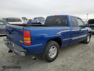 2003 GMC Sierra 1500 SLT with VIN 2GTEC19T231292128, listed as a Copart auction lot 81109314 with 162,972 mi miles and Salvage Title. Bid and sale history available at carsss.com. Image 3.