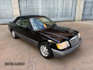 1995 Mercedes-Benz E 320 with VIN WDBEA66E8SC239370, listed as a Copart auction lot 55871605 with 119,102 mi miles and Salvage Title. Bid and sale history available at DreamBid. Image 14.