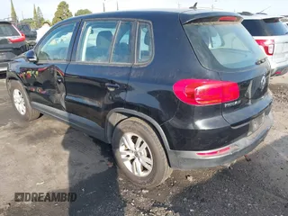 2012 Volkswagen Tiguan LE z VIN WVGAV7AX8CW531387, wystawiony jako IAAI lot #41603812 z przebiegiem 154 147 mil mil oraz . Historia ofert i sprzedaży dostępna na DreamBid. Obrazek 3.