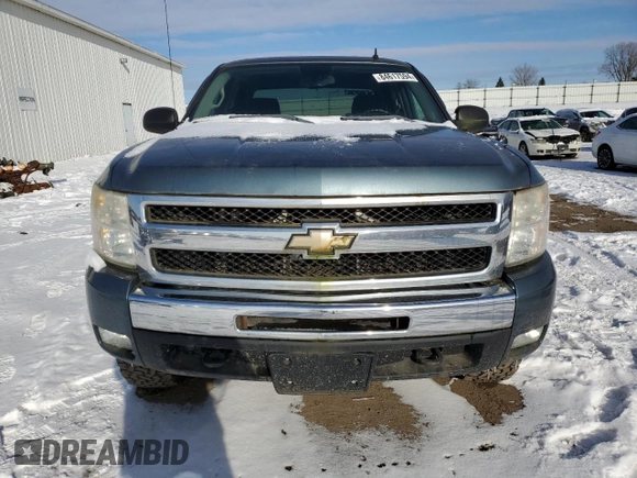 2011 Chevrolet Silverado 1500 LT with VIN 3GCPKSE3XBG101200, listed as a Copart auction lot 84617594 with 0 mi miles and Clean Title. Bid and sale history available at carsss.com. Image 5.