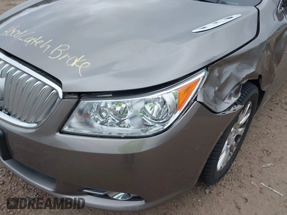 2012 Buick LaCrosse Leather with VIN 1G4GC5ER9CF204111, listed as a IAAI auction lot 42033655 with 152,895 mi miles. Bid and sale history available at carsss.com. Image 12.