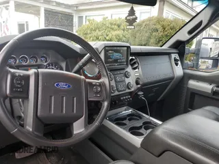 2015 Ford Super Duty F-450 DRW XL with VIN 1FT8W4DT3FED47721, listed as a Copart auction lot 42652755 with 135,584 mi miles and Clean Title. Bid and sale history available at carsss.com. Image 9.