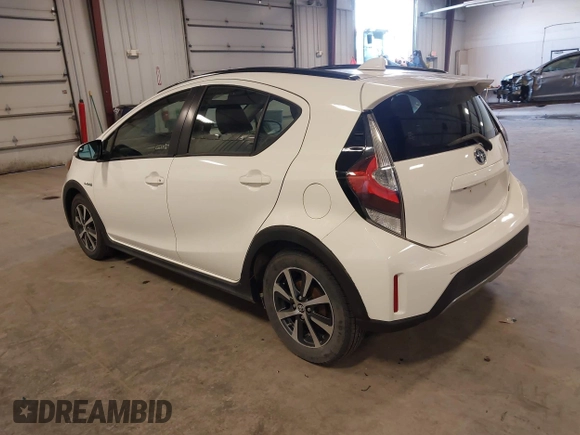 2018 Toyota Prius One with VIN JTDKDTB35J1599642, listed as a IAAI auction lot 42031112 with 58,801 mi miles and . Bid and sale history available at DreamBid. Image 3.