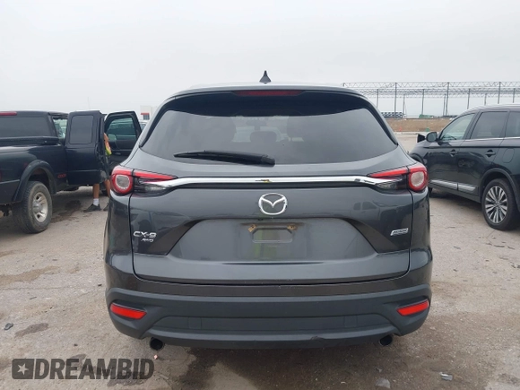2017 Mazda CX-9 Sport z VIN JM3TCBBY6H0136591, wystawiony jako IAAI lot #42289860 z przebiegiem 118 067 mil mil oraz . Historia ofert i sprzedaży dostępna na DreamBid. Obrazek 16.