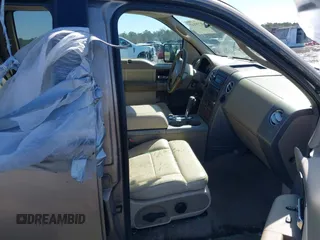 2004 Ford F-150 XLT with VIN 1FTPW12584KB15886, listed as a IAAI auction lot 41720147 with 226,881 mi miles. Bid and sale history available at carsss.com. Image 5.