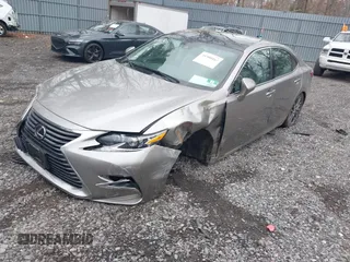 2018 Lexus ES with VIN 58ABK1GG0JU089840, listed as a IAAI auction lot 41900167 with 94,484 mi miles. Bid and sale history available at carsss.com. Image 2.