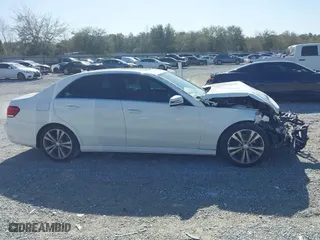 2016 Mercedes-Benz E-Class E 350 Sport with VIN WDDHF5KB2GB232214, listed as a IAAI auction lot 41723156 with 119,157 mi miles. Bid and sale history available at carsss.com. Image 13.