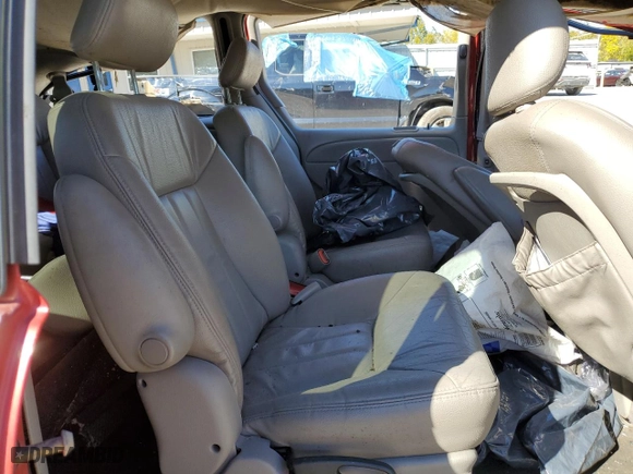 2003 Chrysler Town & Country LXi with VIN 2C4GP54L63R252597, listed as a Copart auction lot 76371584 with 0 mi miles and Salvage Title. Bid and sale history available at carsss.com. Image 11.