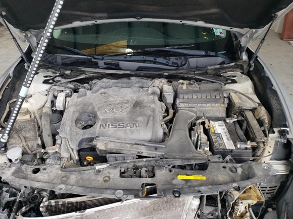 2018 Nissan Maxima S with VIN 1N4AA6AP0JC403823, listed as a Copart auction lot 46411915 with 182,903 mi miles and Salvage Title. Bid and sale history available at DreamBid. Image 12.