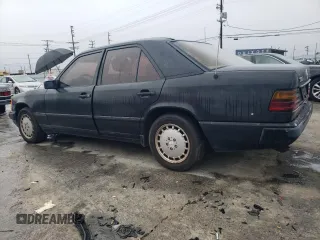 1987 Mercedes-Benz 300 with VIN WDBEB33D0HA432026, listed as a Copart auction lot 48766665 with 161,099 mi miles and Clean Title. Bid and sale history available at DreamBid. Image 2.
