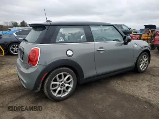 2016 MINI Hardtop S with VIN WMWXP7C55G3B92633, listed as a Copart auction lot 47946985 with 112,104 mi miles and Salvage title. Bid and sale history available at DreamBid. Image 3.