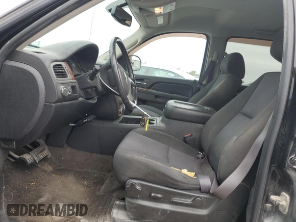 2011 Chevrolet Avalanche LS with VIN 3GNMCEE01BG269905, listed as a Copart auction lot 72183764 with 102,632 mi miles and Salvage Title. Bid and sale history available at carsss.com. Image 7.