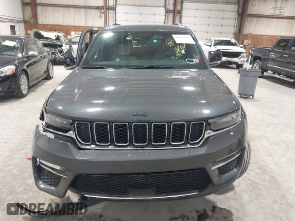 2023 Jeep Grand Cherokee with VIN 1C4RJYB6XPC664772, listed as a IAAI auction lot 41913782 with 41,872 mi miles and . Bid and sale history available at DreamBid. Image 12.