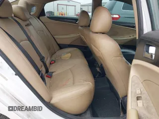 2011 Hyundai Sonata SE with VIN 5NPEC4AC4BH120869, listed as a IAAI auction lot 41876984 with 288,918 mi miles. Bid and sale history available at carsss.com. Image 8.
