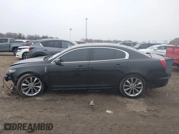 2010 Lincoln MKS w/EcoBoost with VIN 1LNHL9FT2AG610664, listed as a IAAI auction lot 41506926 with 156,756 mi miles. Bid and sale history available at carsss.com. Image 15.