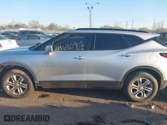 2020 Chevrolet Blazer LT with VIN 3GNKBCR44LS615357, listed as a IAAI auction lot 41757533 with 112,502 mi miles and . Bid and sale history available at DreamBid. Image 14.