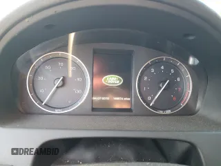 2013 Land Rover LR2 z VIN SALFR2BG1DH359489, wystawiony jako Copart lot #43115765 z przebiegiem 168 574 mil mil oraz Szkoda całkowita • Salvage title. Historia ofert i sprzedaży dostępna na DreamBid. Obrazek 9.