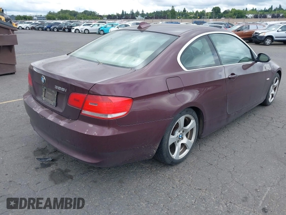 2009 BMW 3 Series 328i с VIN WBAWV13579P121411, выставлен на аукционе IAAI как лот 42540732 с пробегом 248 412 миль миль и . История ставок и продаж доступна на DreamBid. Изображение 4.