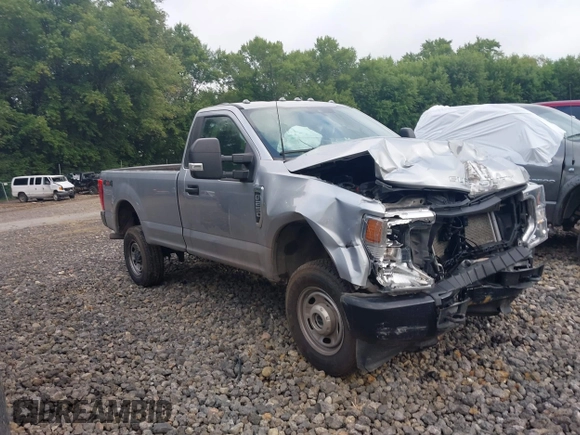 2022 Ford F-250 XL z VIN 1FTBF2B62NEF21705, wystawiony jako IAAI lot #39947332 z przebiegiem 61 110 mil mil oraz . Historia ofert i sprzedaży dostępna na DreamBid. Obrazek 1.