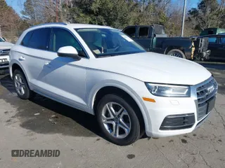 2019 Audi Q5 Premium with VIN WA1ANAFY6K2110626, listed as a IAAI auction lot 41270717 with 112,084 mi miles. Bid and sale history available at carsss.com. Image 1.