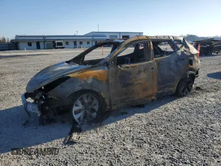 2018 Hyundai Santa Fe Ultimate с VIN 5NMZW4LA2JH053947, выставлен на аукционе Copart как лот 48792855 с пробегом Не указан миль и Списание • Salvage title. История ставок и продаж доступна на DreamBid. Изображение 1.
