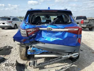 2021 Kia Seltos S z VIN KNDEUCAAXM7133459, wystawiony jako Copart lot #51489435 z przebiegiem 29 476 mil mil oraz Szkoda całkowita • Salvage title. Historia ofert i sprzedaży dostępna na DreamBid. Obrazek 6.